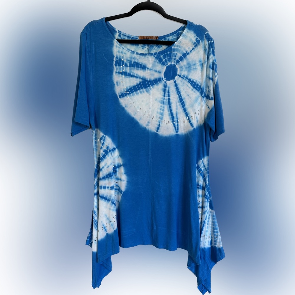 Women’s shirt